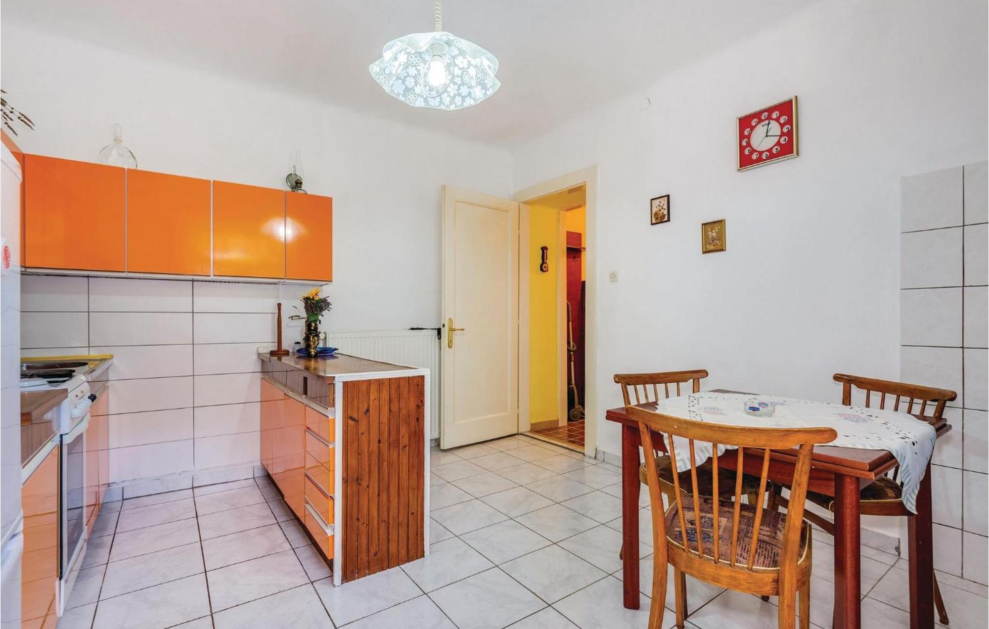 1 Bedroom Beautiful Apartment In บาการ์ ภายนอก รูปภาพ